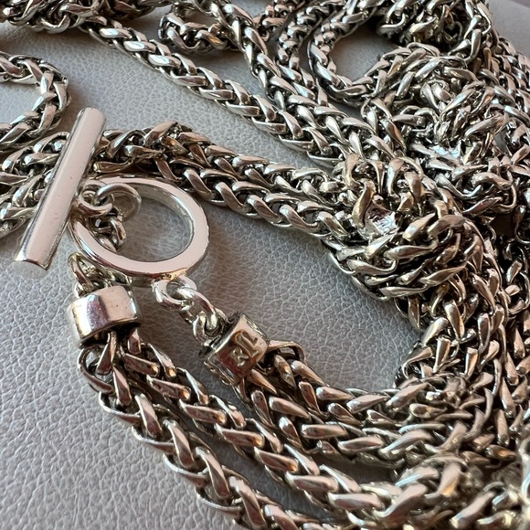 Ralph Lauren Silver-tone long knot toggle necklace Brand New - Picture 2 of 13